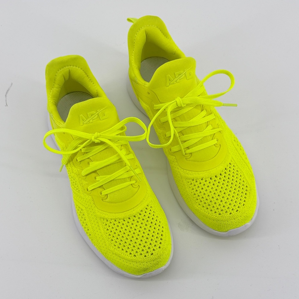 APL Women’s Techloom Tracer in Neon Yellow 7.5 S73